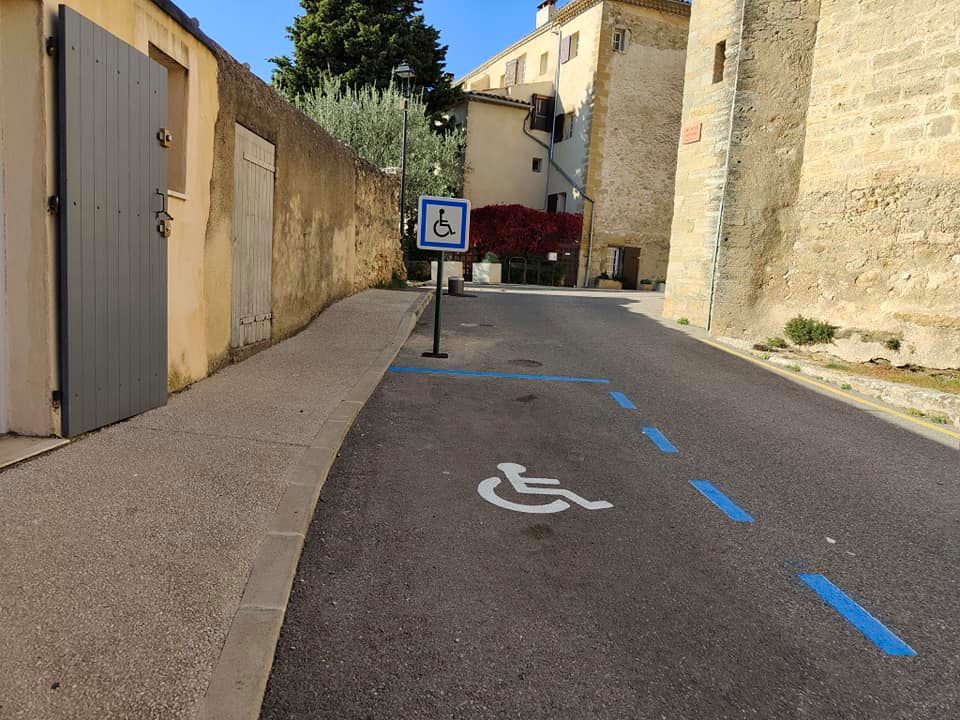 route emplacement Personne à Mobilité Réduite
