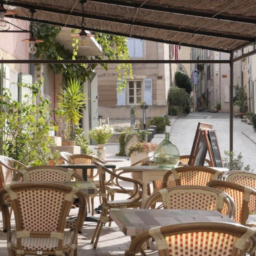tables chaises rue