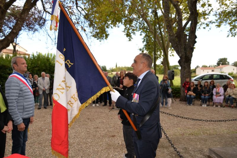 personnes drapeau medaille