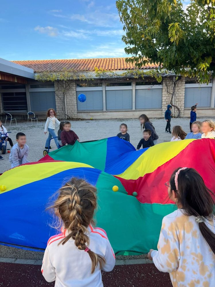 enfants chateau gonflable